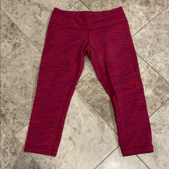 Lululemon Wunder Under Red Luon Crop Pants Size 6 - Picture 2 of 8
